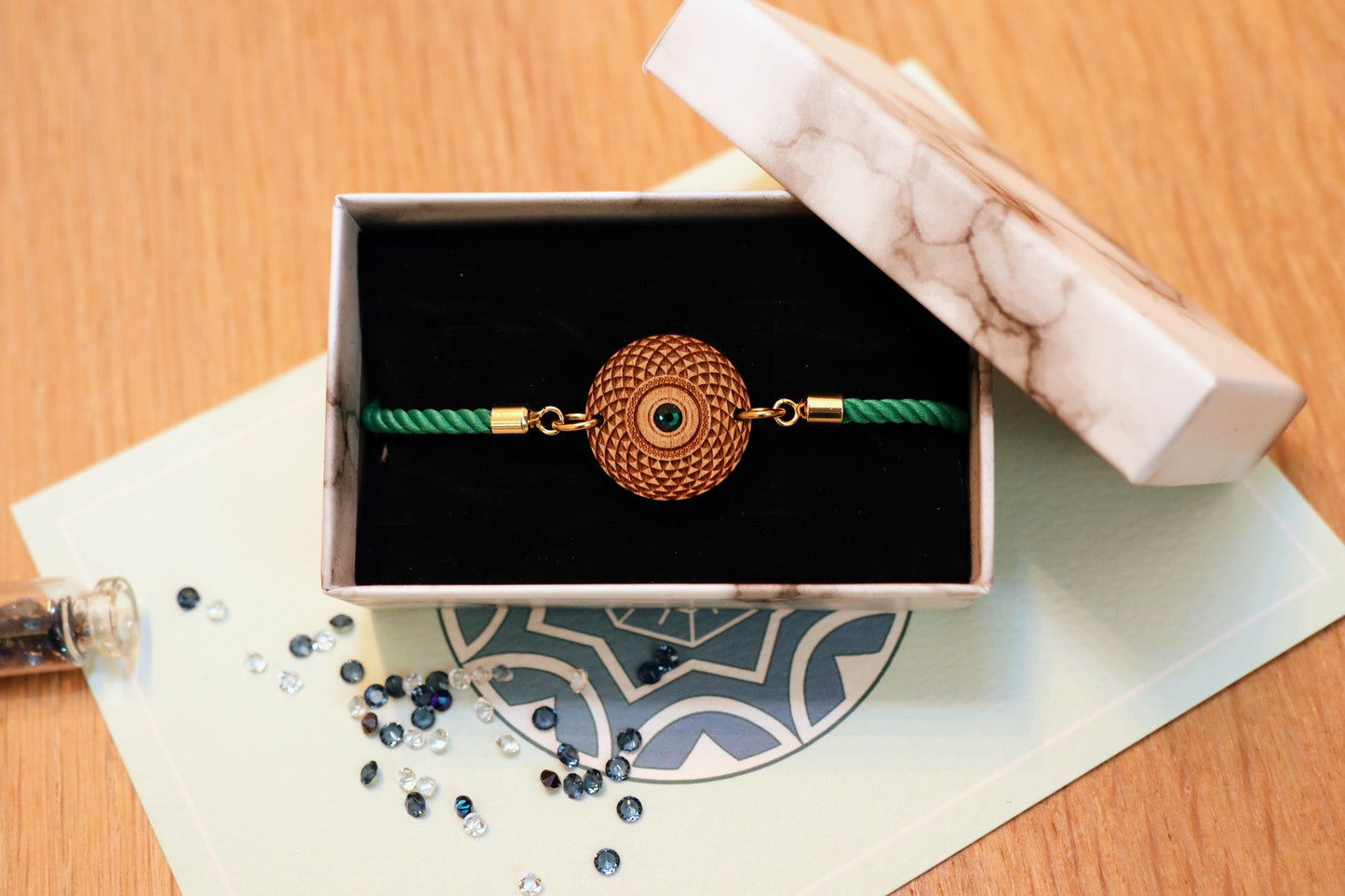 Torus Yantra : Symbole de l’Énergie Circulaire et de l’Harmonie - Bracelet Argent avec cristal Swarovski