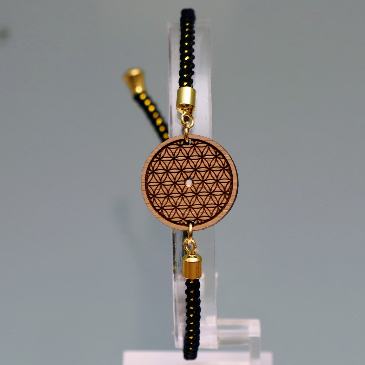 La Fleur de Vie : Harmonie et Équilibre Universel - Bracelet Noir et Doré avec cristal Swarovski