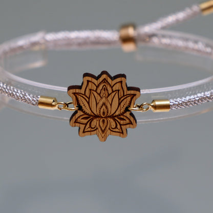 Fleur de Lotus : Symbole de Pureté et de Renaissance - Bracelet Argent