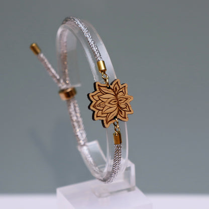 Fleur de Lotus : Symbole de Pureté et de Renaissance - Bracelet Argent