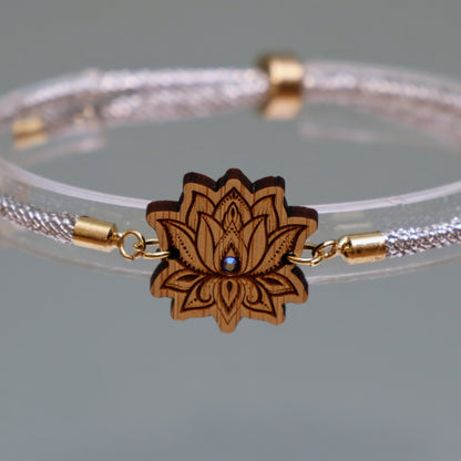 Fleur de Lotus : Symbole de Pureté et de Renaissance - Bracelet Argent avec cristal Swarovski