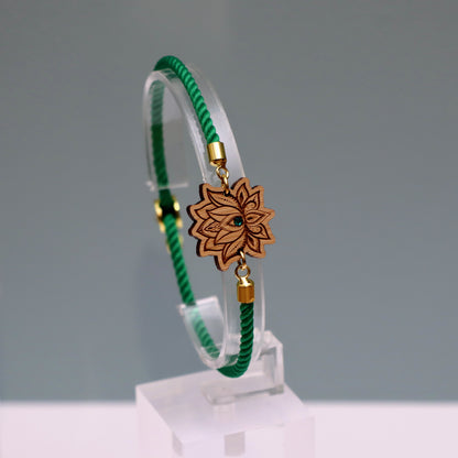 Fleur de Lotus : Symbole de Pureté et de Renaissance - Bracelet Vert avec cristal Swarovski