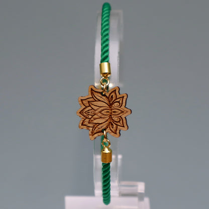 Fleur de Lotus : Symbole de Pureté et de Renaissance - Bracelet Vert