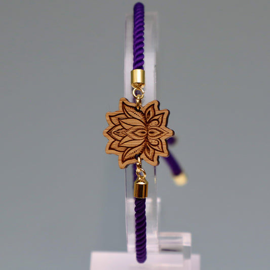 Fleur de Lotus : Symbole de Pureté et de Renaissance - Bracelet Violet