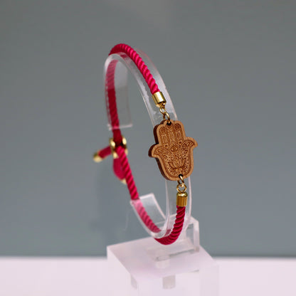 Main de Fatma : Symbole de Protection et de Bienveillance - Bracelet Fuchsia