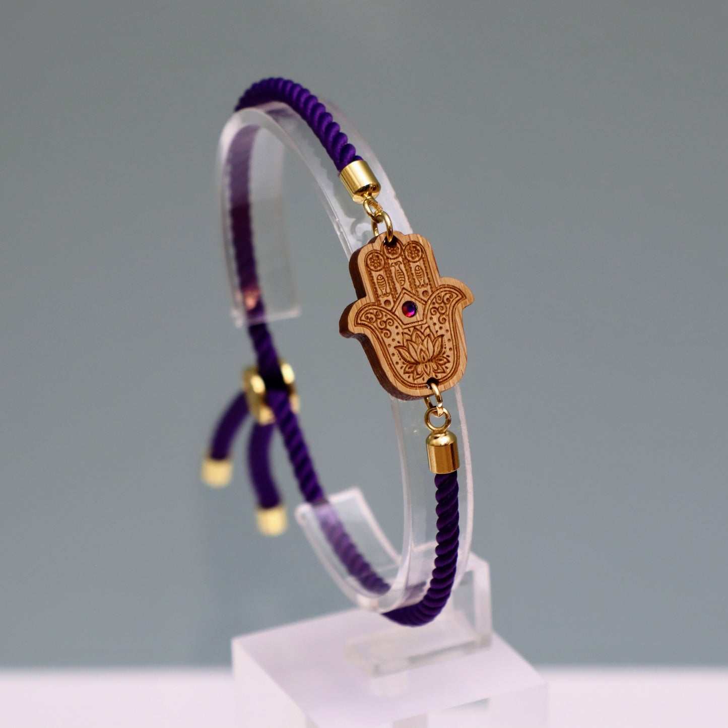 Main de Fatma : Symbole de Protection et de Bienveillance - Bracelet Violet avec cristal Swarovski