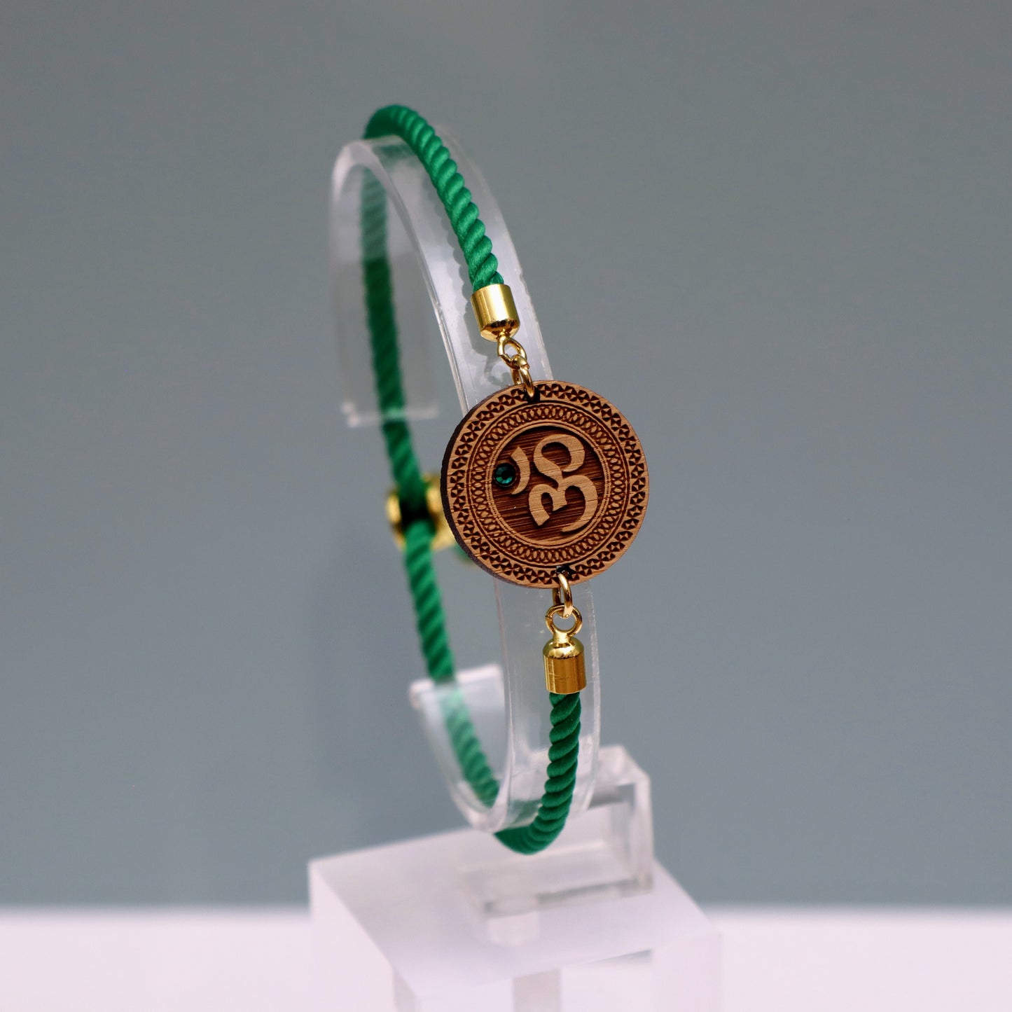 Om̐ – Symbole de l'Univers et de la Méditation - Bracelet Vert avec cristal Swarovski